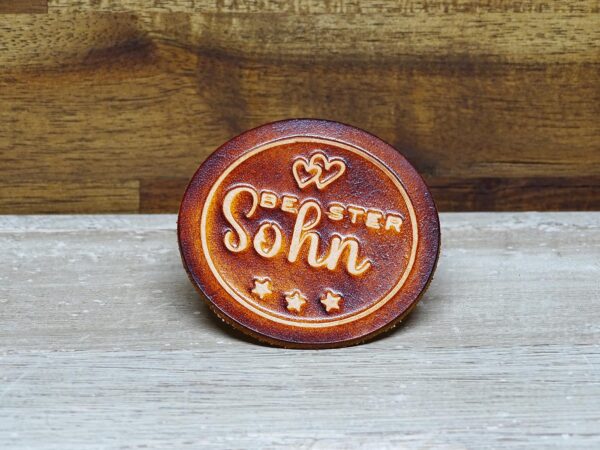 Leder Magnet Pin - OX Antique - Bester Sohn - Rund 60 – Bild 3